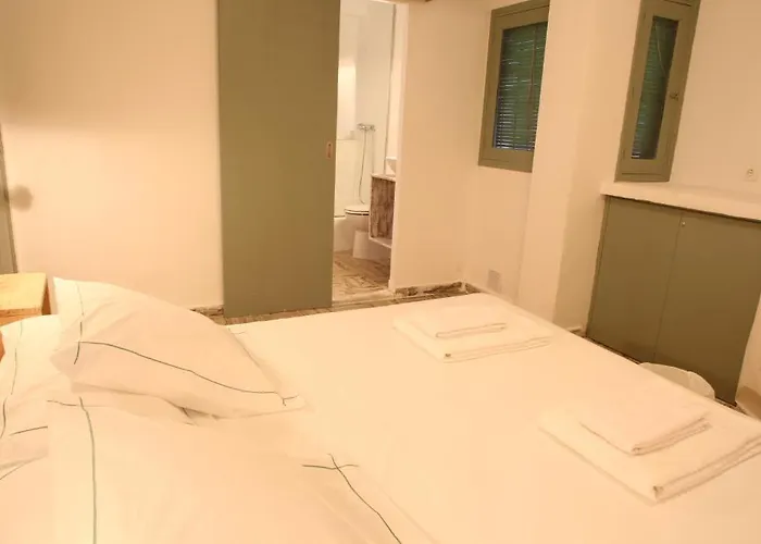 Private Bathroom King Room